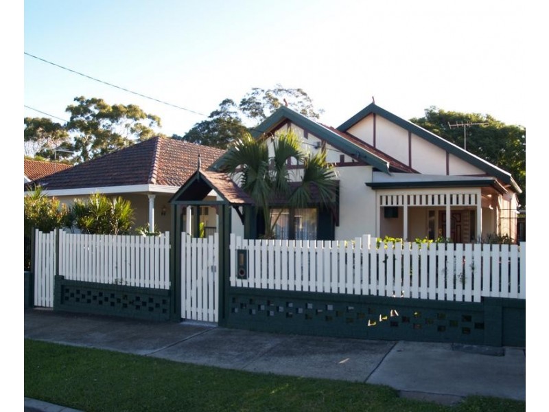 1A Hardy Street, Ashfield NSW 2131