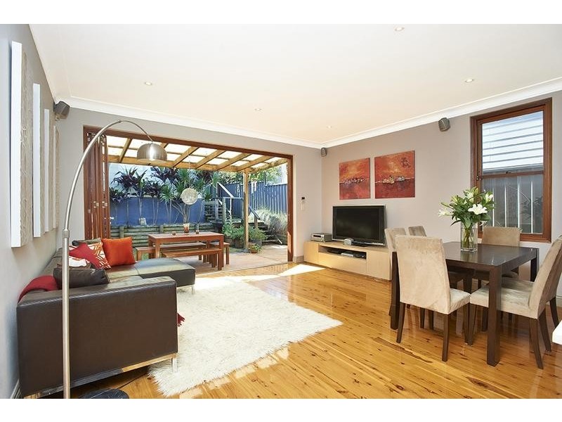 11 Third Street, Ashbury NSW 2193