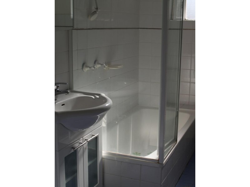 2/12 Bartlett Street, Summer Hill NSW 2130