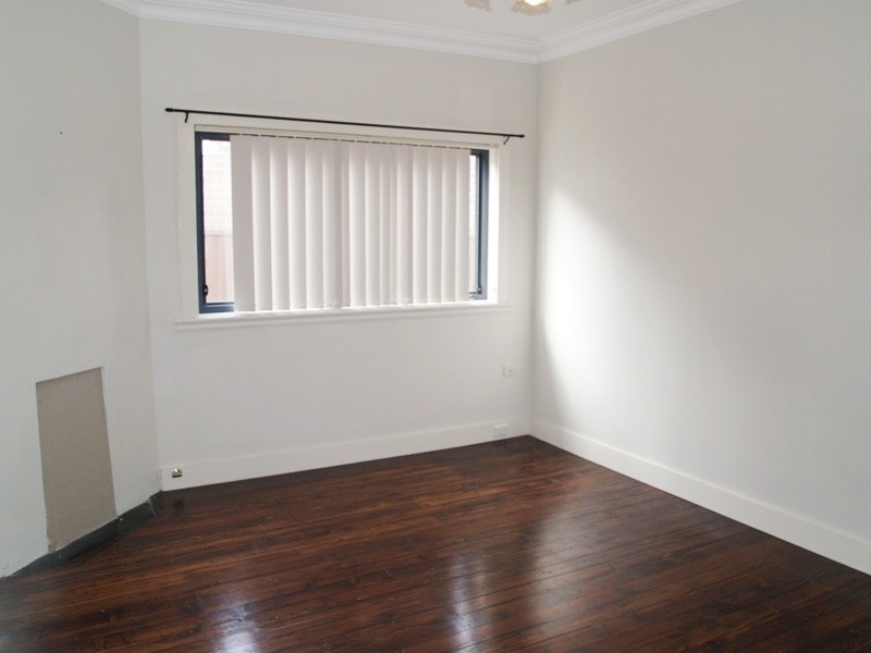 13 Robert Street, Ashfield NSW 2131