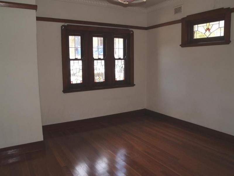 2/114 Audley Street, Petersham NSW 2049