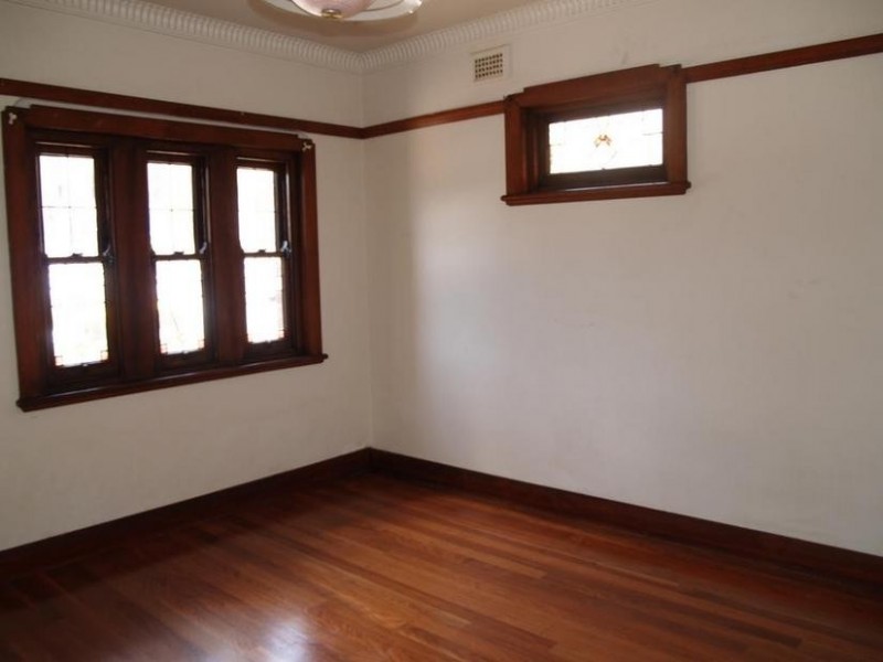 2/114 Audley Street, Petersham NSW 2049