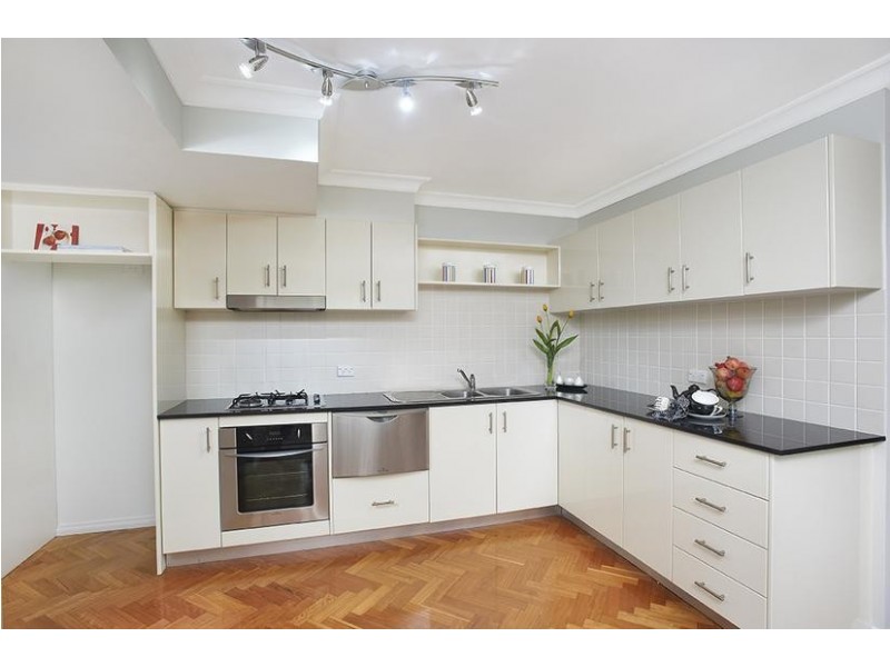 3/2-4 Sugar House Road, Canterbury, Hurlstone Park NSW 2193