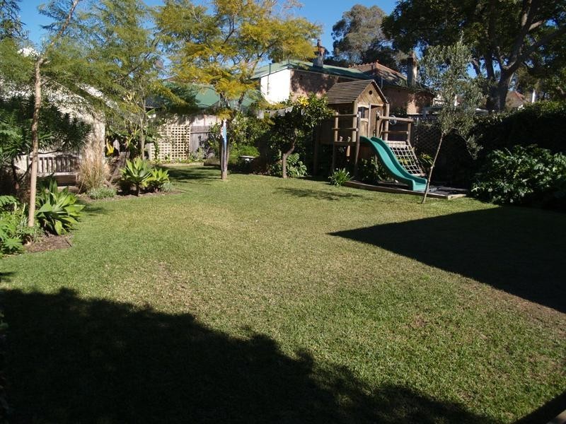 4 Porter Avenue, Marrickville NSW 2204