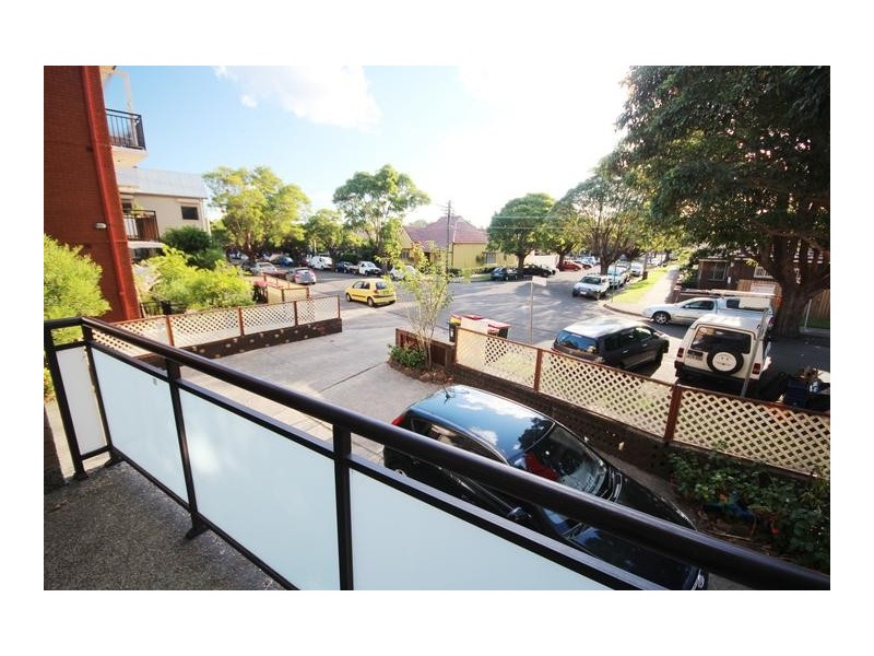 1/21 Woodcourt Street, Marrickville NSW 2204