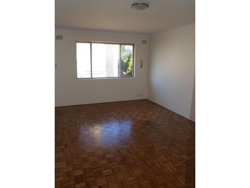 4/92 Alt Street, Ashfield NSW 2131