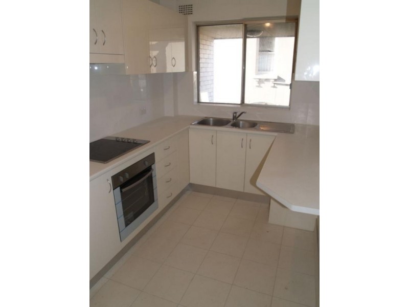 4/92 Alt Street, Ashfield NSW 2131