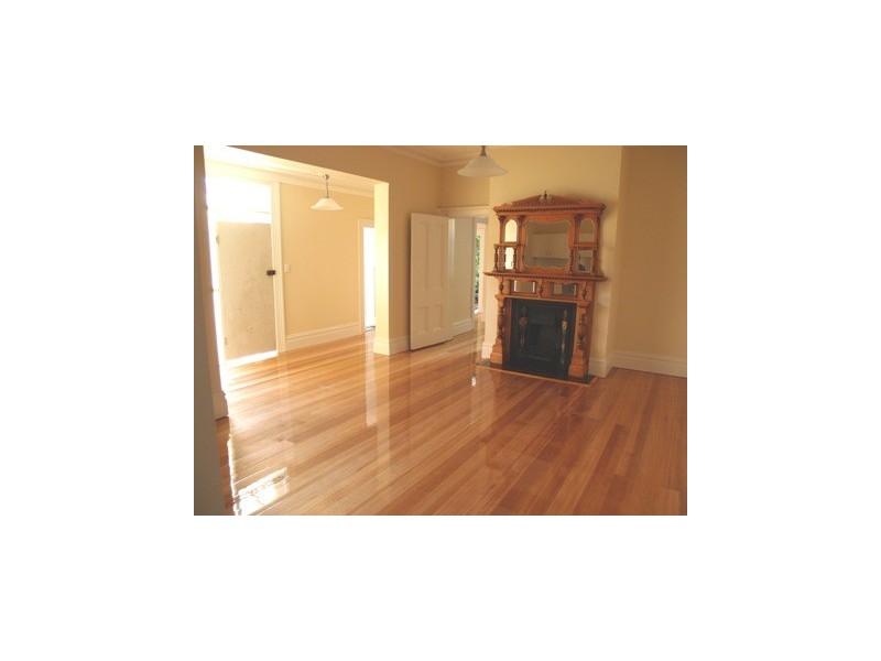 2/27 Bland Street, Ashfield NSW 2131