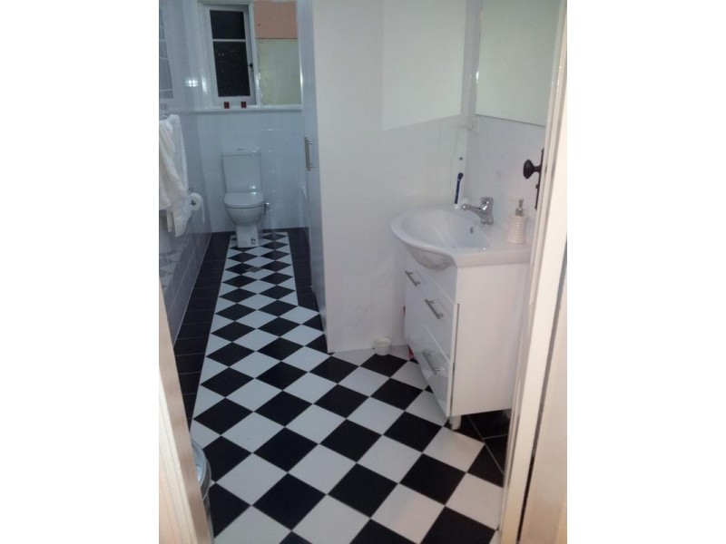 2/68 Canonbury Grove, Dulwich Hill NSW 2203