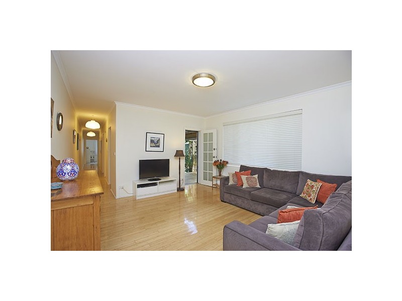 2/72 Kensington Road, Summer Hill NSW 2130