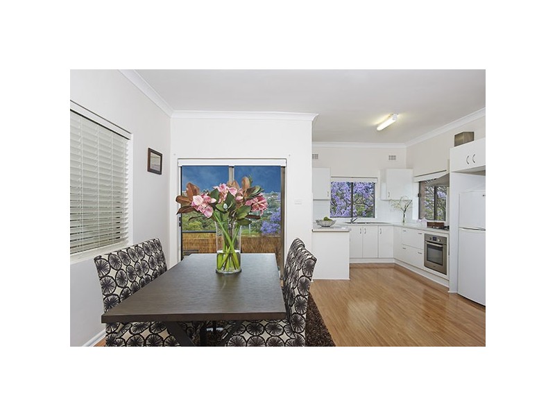 10 Hilltop Avenue, Marrickville NSW 2204