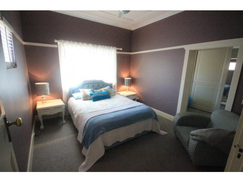 43 Wardell Road, Earlwood NSW 2206