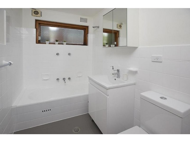 2/132 Victoria Street, Ashfield NSW 2131