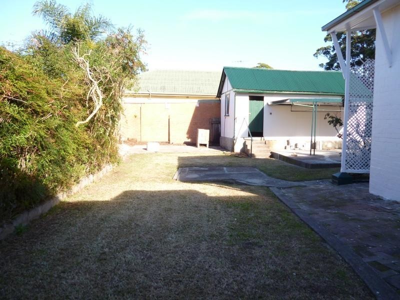 27 Jubilee Street, Carlton NSW 2218