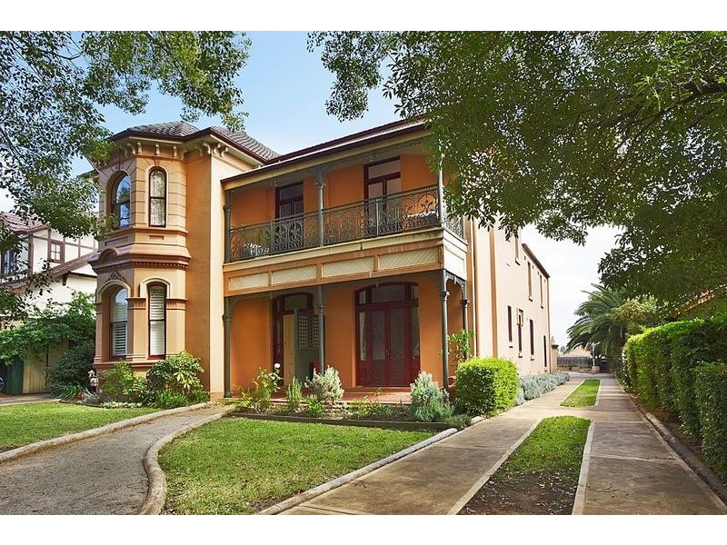 1/85 Queen Street, Ashfield NSW 2131