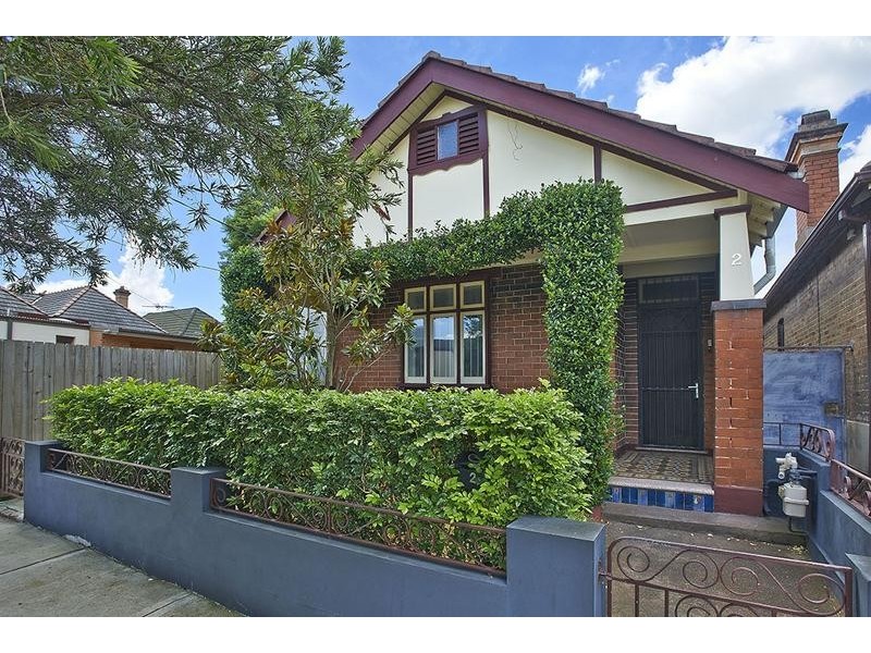2 Robert Street, Marrickville NSW 2204