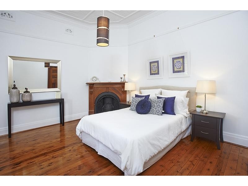 2 Robert Street, Marrickville NSW 2204