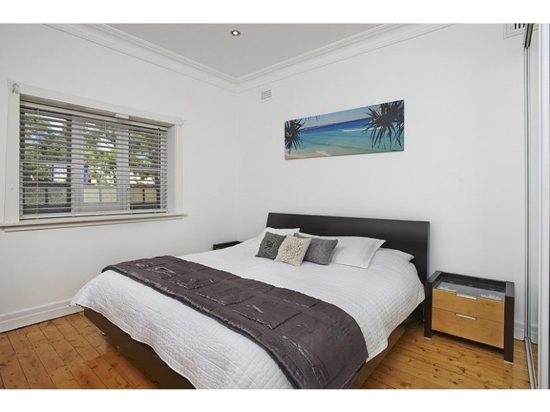 25 Trevenar Street, Ashbury NSW 2193