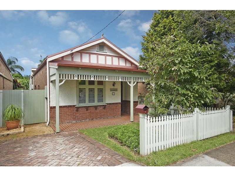 18 Third Street, Ashbury NSW 2193