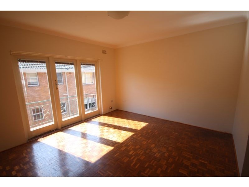 8/25 Cecil Street, Ashfield NSW 2131