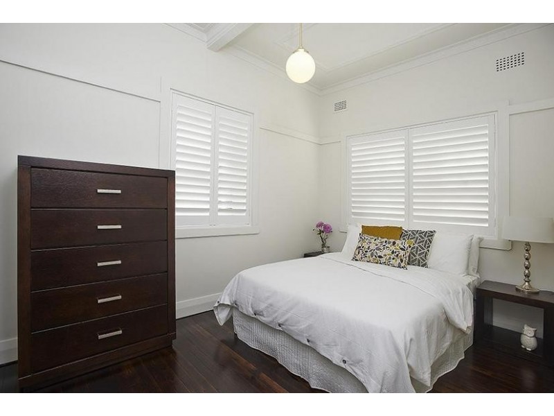 2/2 Rose Street, Ashfield NSW 2131