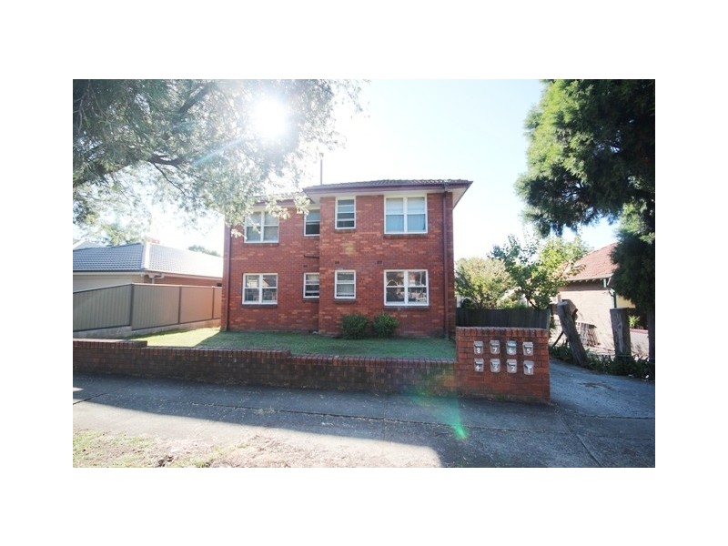 1/34 Northcote Street, Canterbury NSW 2193