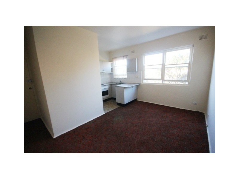 1/34 Northcote Street, Canterbury NSW 2193