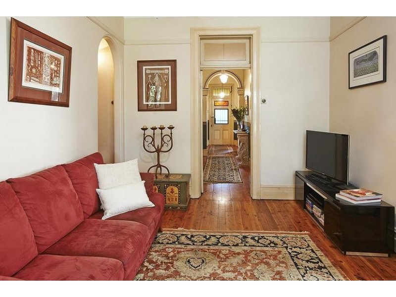 18 Randall Street, Marrickville NSW 2204