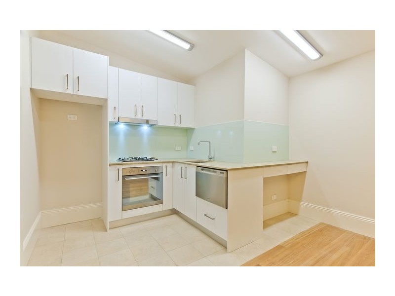 6/2 Victoria Square, Ashfield NSW 2131
