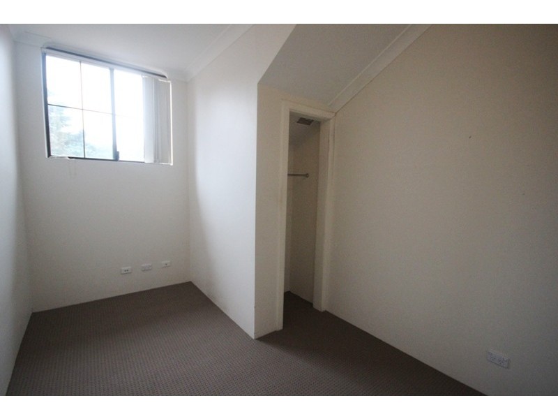 9/100 Carlton Crescent, Summer Hill NSW 2130