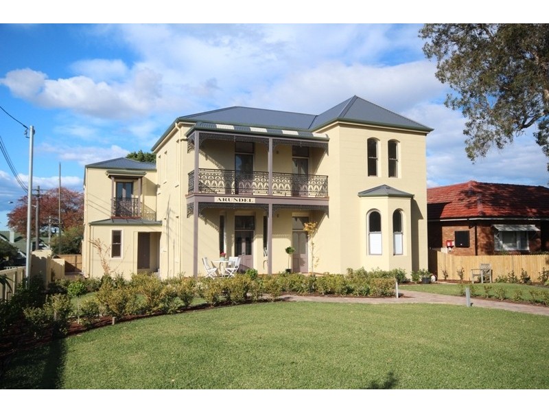 2 Victoria Square, Ashfield NSW 2131