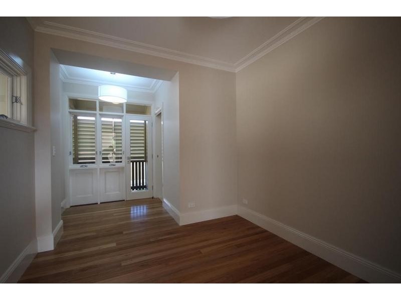 2 Victoria Square, Ashfield NSW 2131