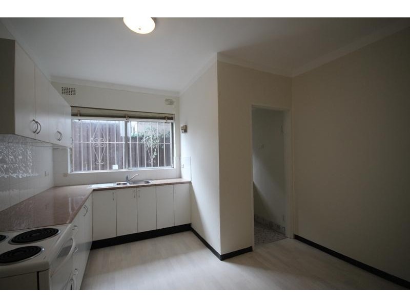 2/1 Fernhill Street, Hurlstone Park NSW 2193