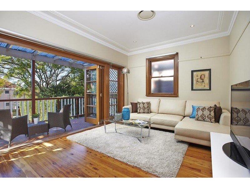 18 Victoria Square, Ashfield NSW 2131