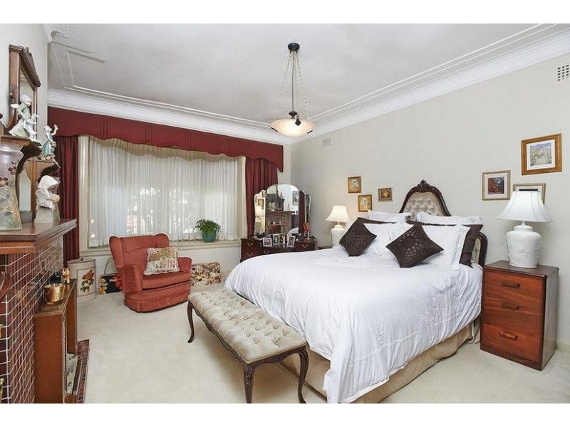 296 Old Canterbury Road, Summer Hill NSW 2130