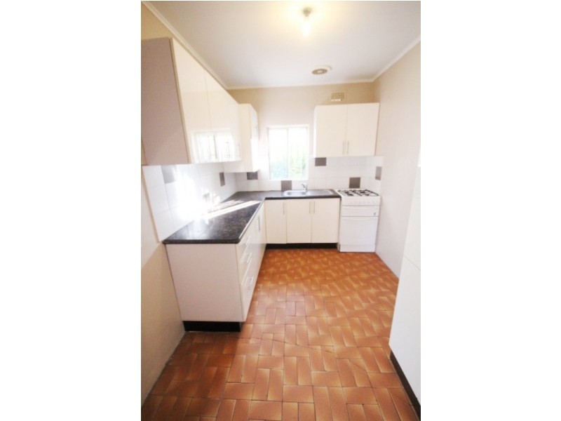 2/126 Carlton Crescent, Summer Hill NSW 2130