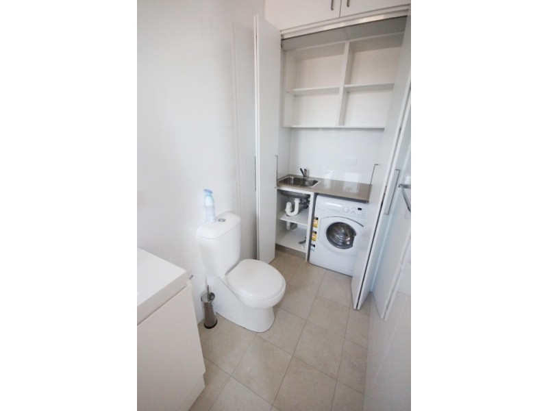 6/2 Victoria Square, Ashfield NSW 2131