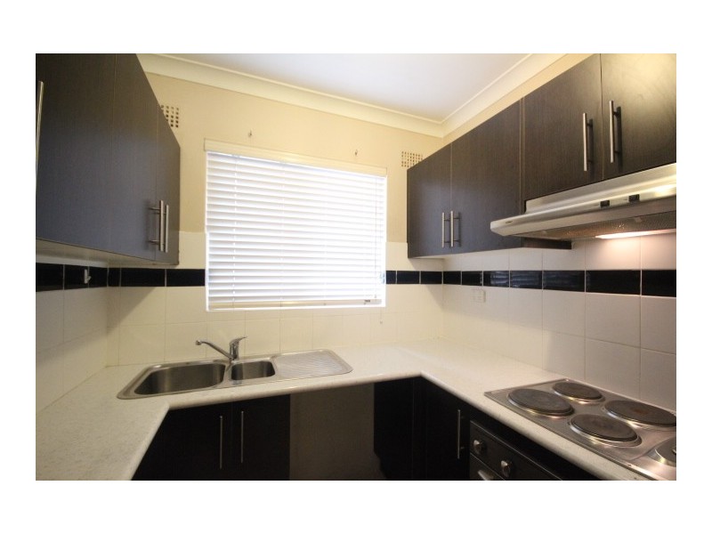 2/30 Gould Avenue, Campsie NSW 2194