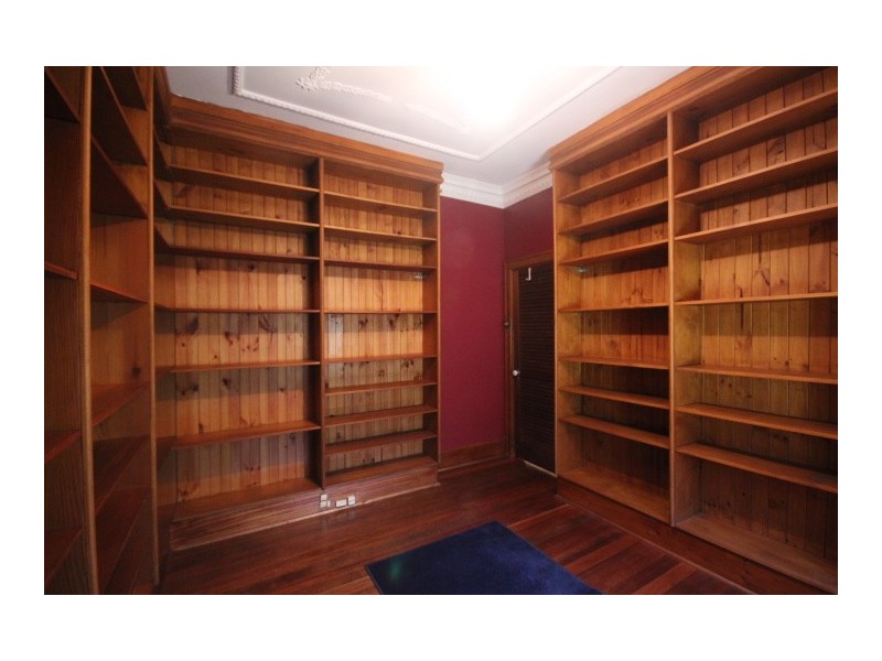 142 Victoria Street, Ashfield NSW 2131