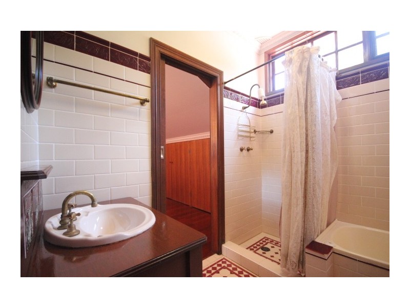 142 Victoria Street, Ashfield NSW 2131