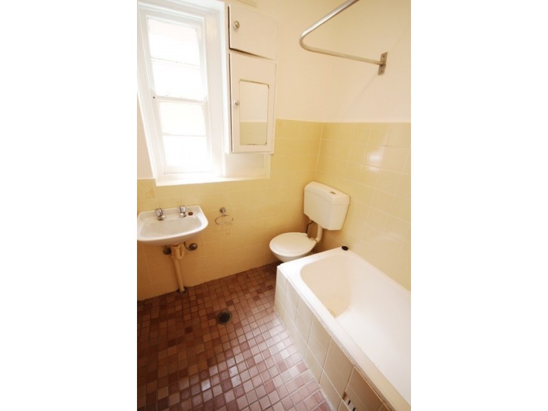 1/279 – 285 Trafalgar Street, Petersham NSW 2049