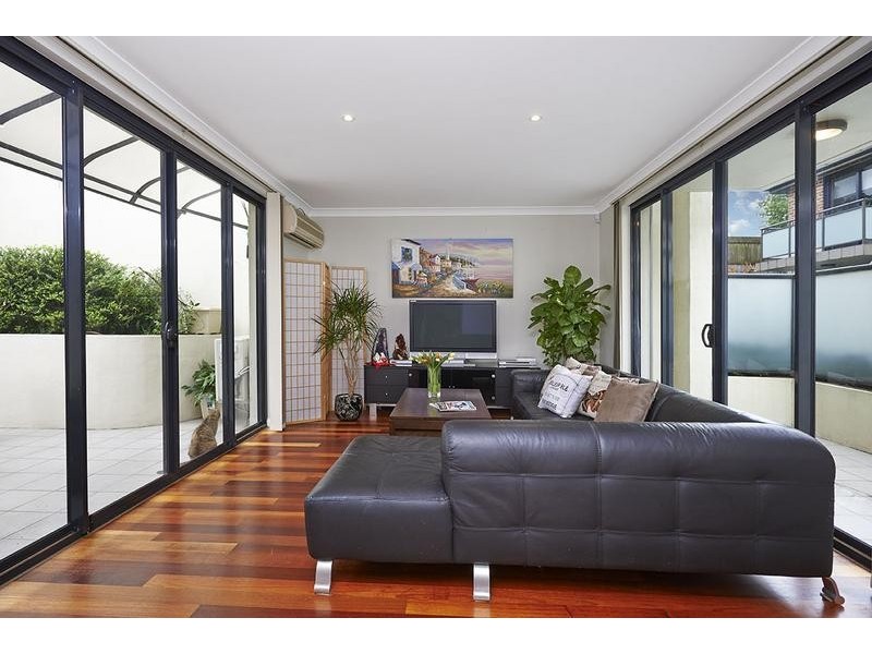 8/27 Smith Street, Summer Hill NSW 2130