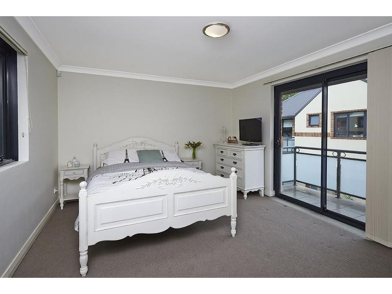 8/27 Smith Street, Summer Hill NSW 2130