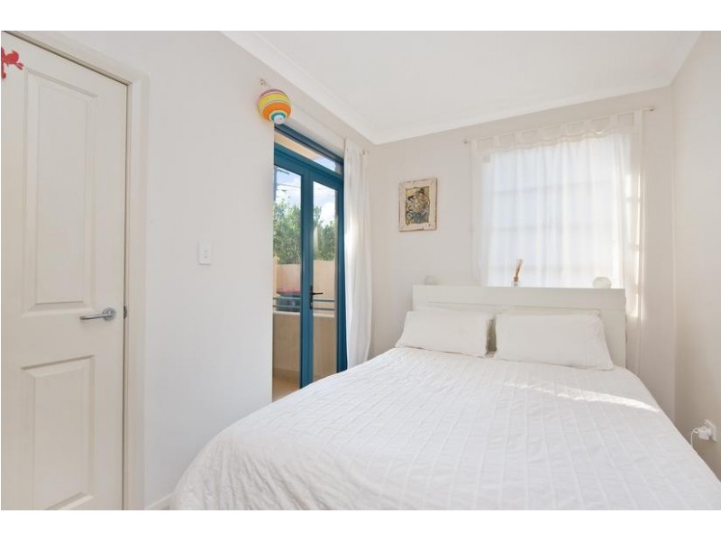 3/2a Euston Road, Hurlstone Park NSW 2193