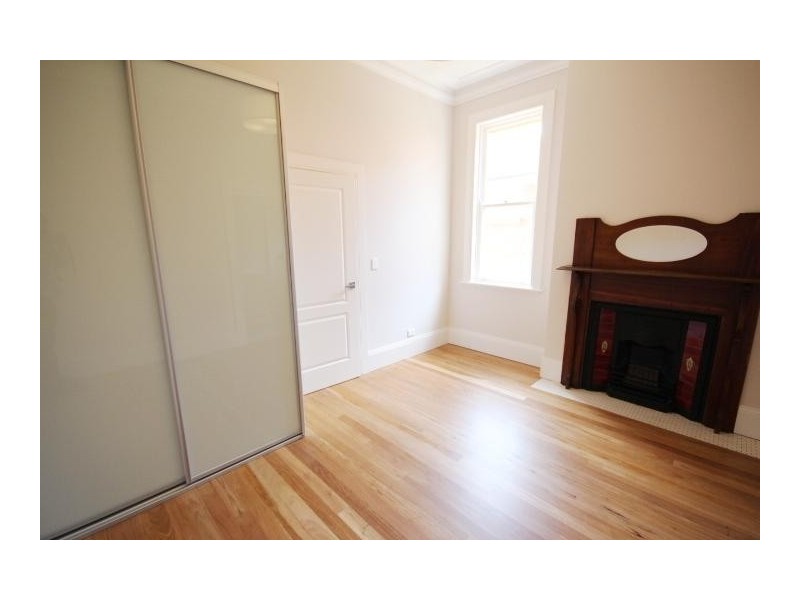 2/2 Victoria Square, Ashfield NSW 2131