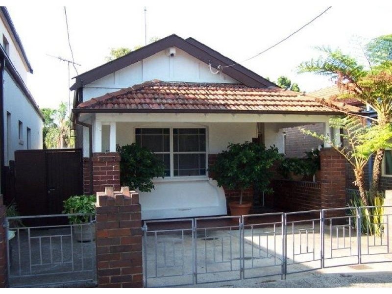 8 Chester Street, Petersham NSW 2049