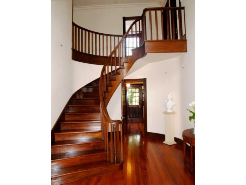 11 Victoria Sq, Ashfield NSW 2131