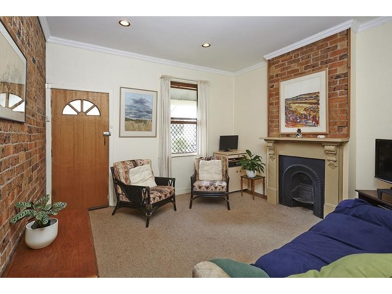 114 Windsor Road, Dulwich Hill NSW 2203