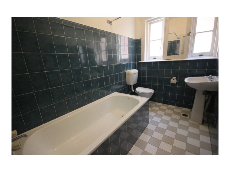 1/22 Crinan Street, Hurlstone Park NSW 2193