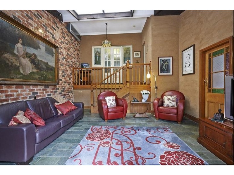 14 Victoria Square, Ashfield NSW 2131